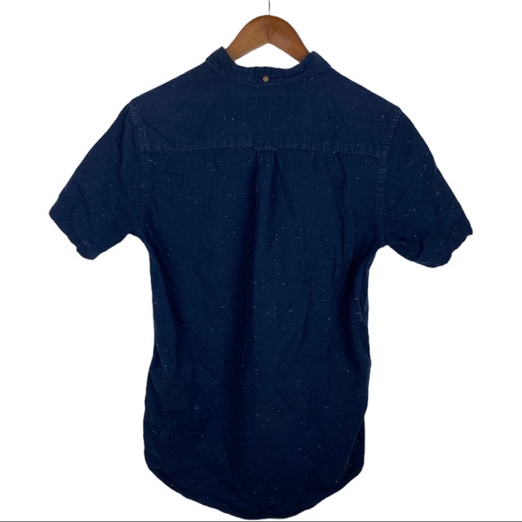 Cotton On | Hard Sewn Blue Medium Button Down - Picture 2 of 7